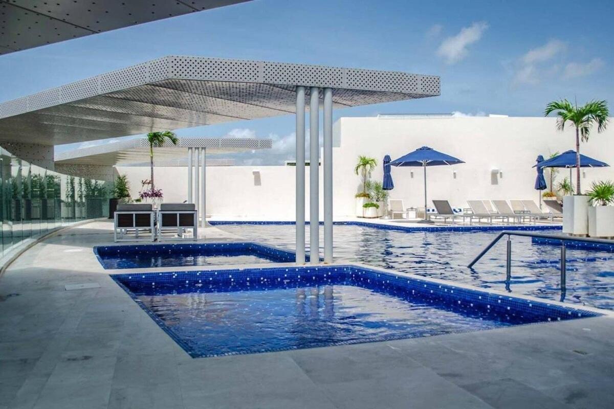 1 Rec. | A Pasos De La Playa | Roof C/Vista Al Mar Apartment Плая дел Кармен Екстериор снимка